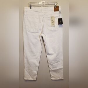 354. NWT Massimo Dutti Mid Rise Cropped Length Jeans